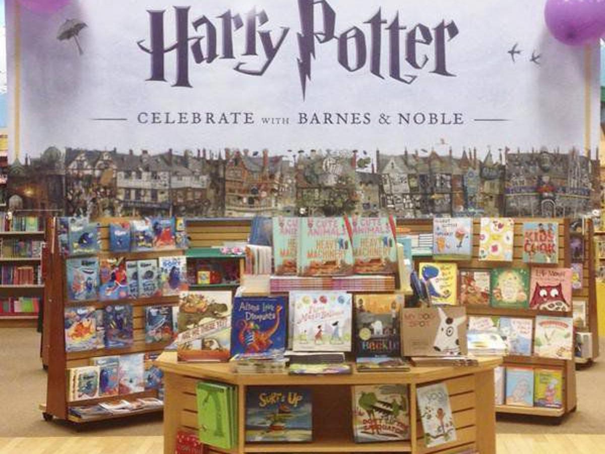 Barnes And Noble Wants Locals To Relive The Magic Of Harry Potter News Muskogeephoenix Com