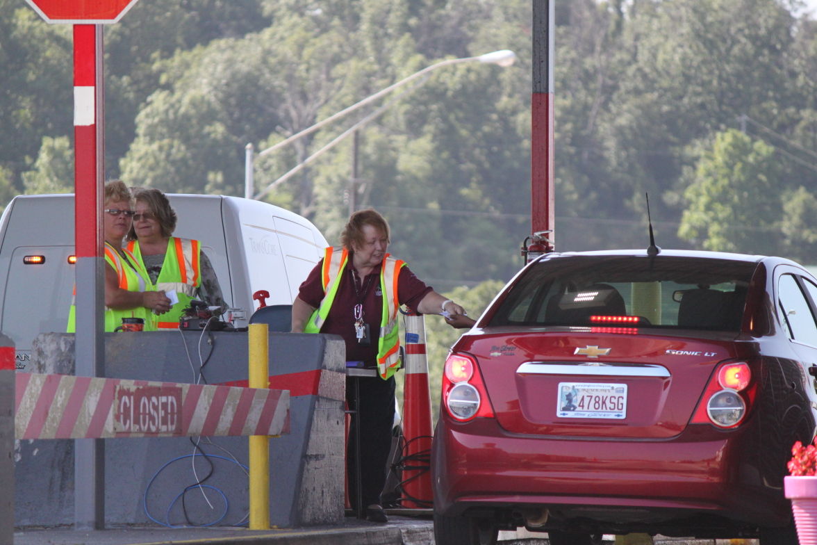 Toll Booth Attendant Job Description