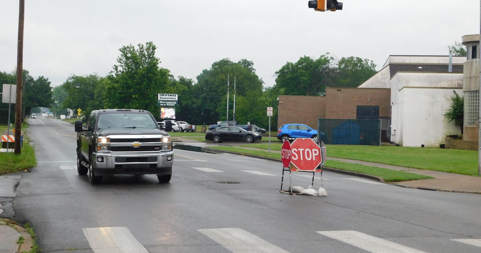 Four-way stop with LED lighting considered at Irving Elementary - Vimarsana News