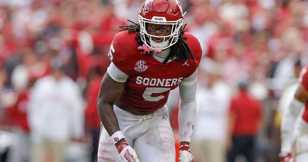 Mississippi Oklahoma Football