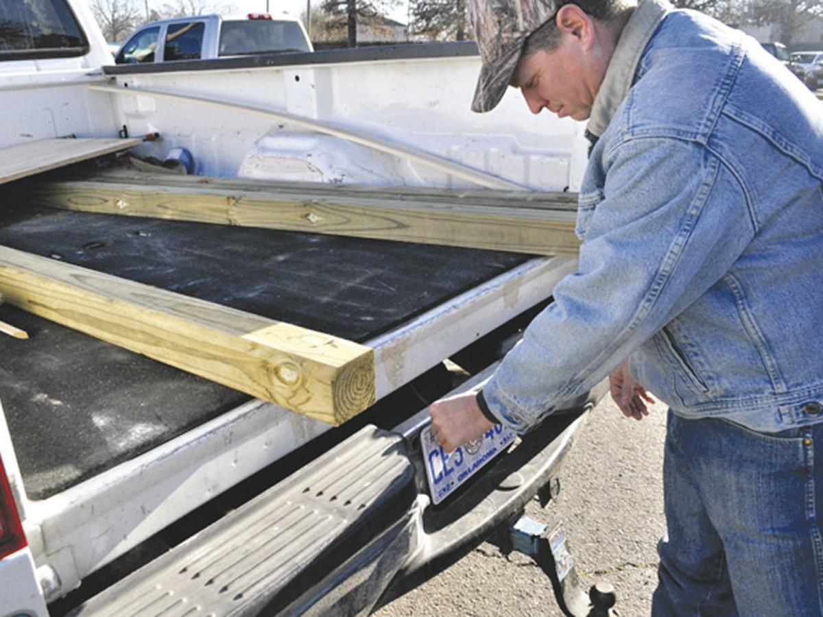Cherokees Celebrate Opening Of Relocated Tahlequah Tag Office Local News Muskogeephoenix Com