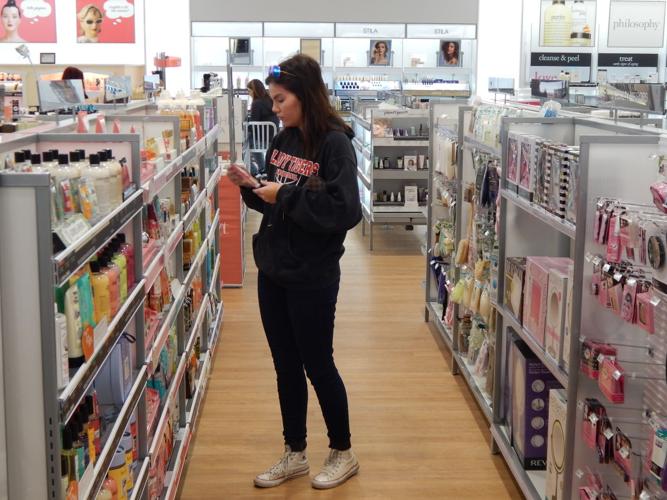 Patrons cheer opening of Ulta Beauty store | Local News ...