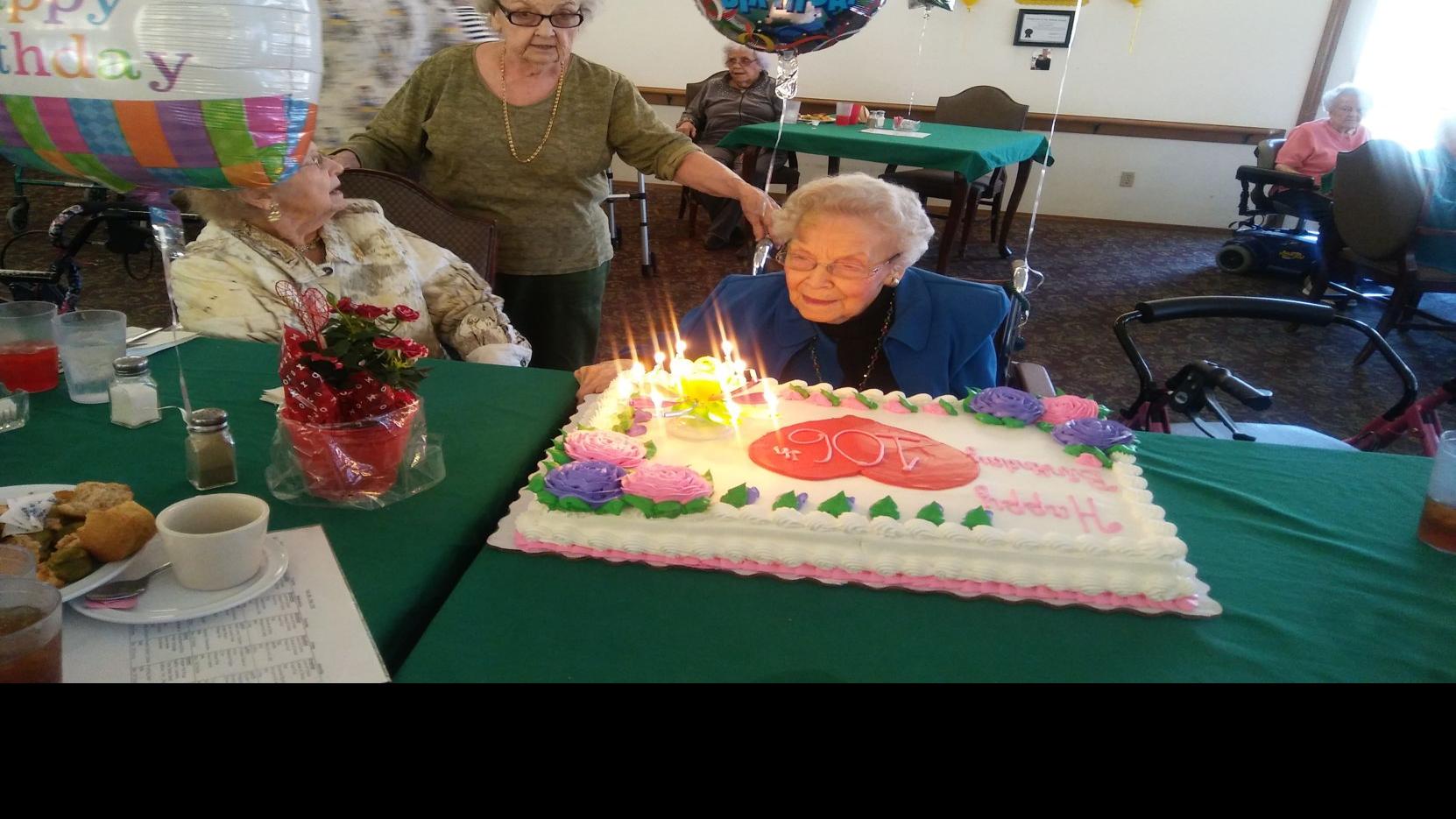 Muskogee Woman Celebrates 106th Birthday News Muskogeephoenix Com