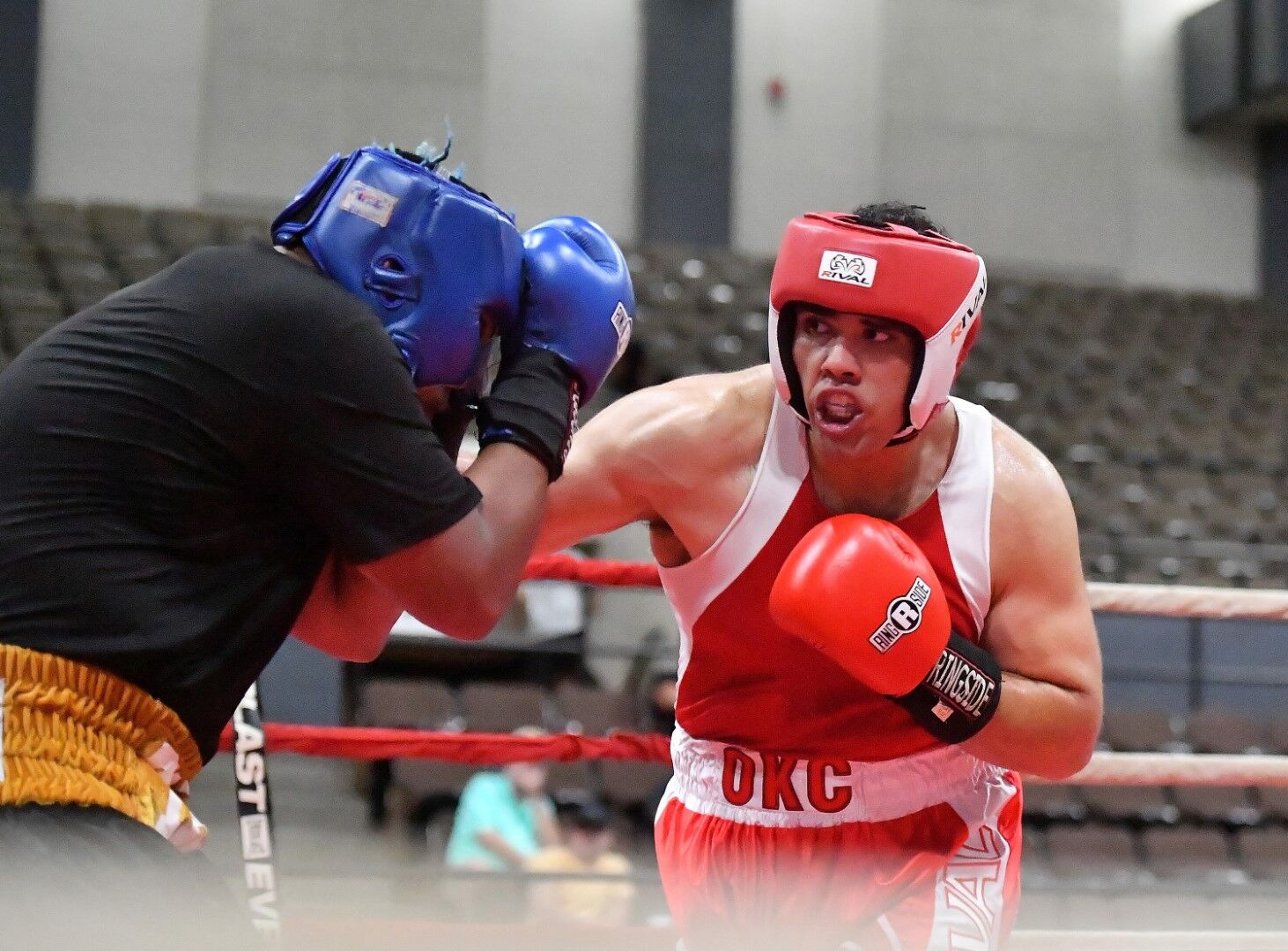 Oklahoma sweeps Kansas in regional Golden Gloves here Saturday Sports muskogeephoenix picture picture