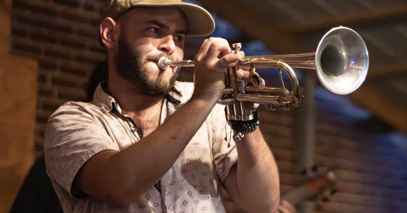 ENTERTAINMENT SPOTLIGHT: P.M. James aims for eclectic sound with 'trip jank' - Vimarsana News