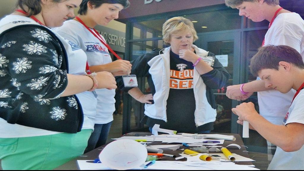 Students Participate In Aerogames Local News Muskogeephoenix Com