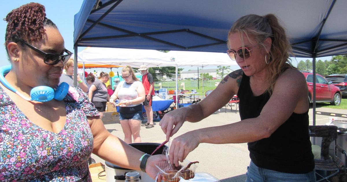 Variety served at Chili CookOff News