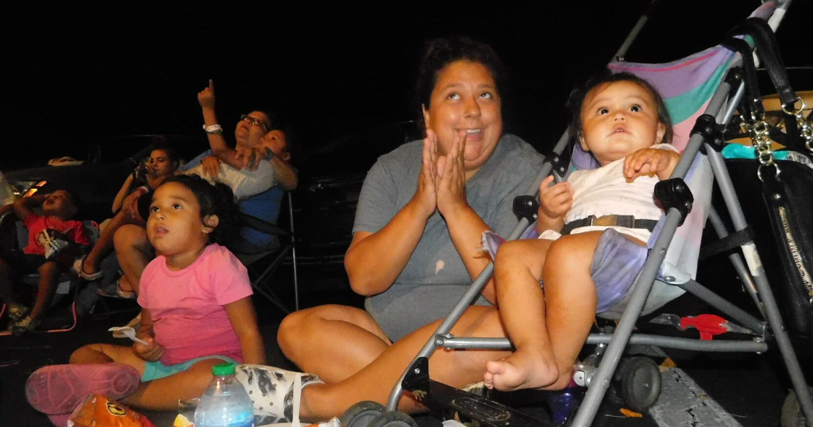 Timothy Baptist hosts hundreds for fireworks, food - Vimarsana News