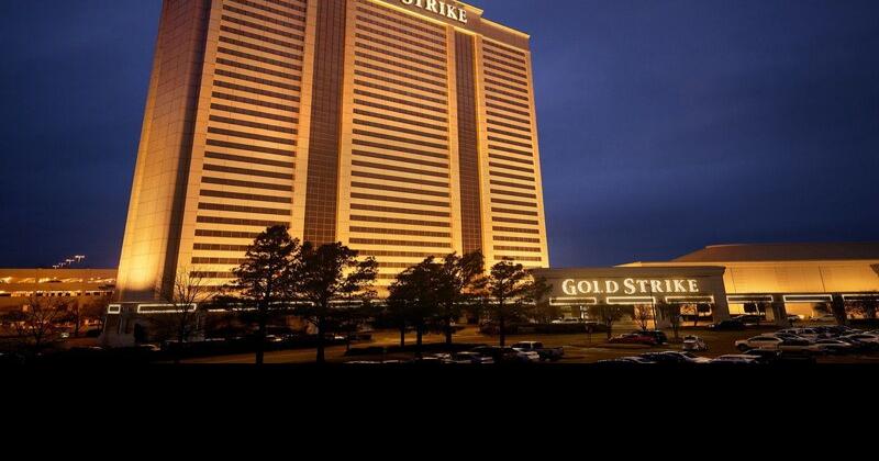 Gold Strike Casino Hotel - The Skyscraper Center
