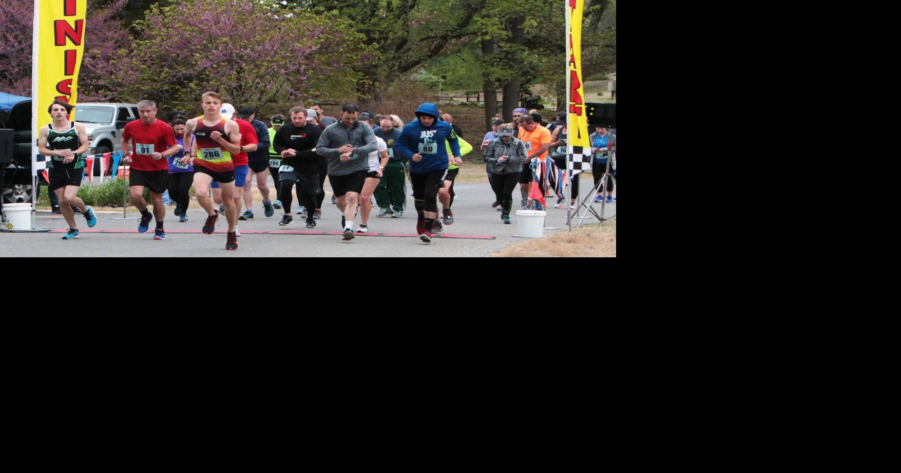 MUSKOGEE RUN: Runners brave shaky forecast for annual Azalea festival ...