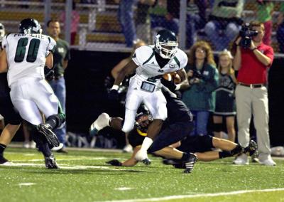 Mhs Holds Off Sand Springs Sports Muskogeephoenix Com