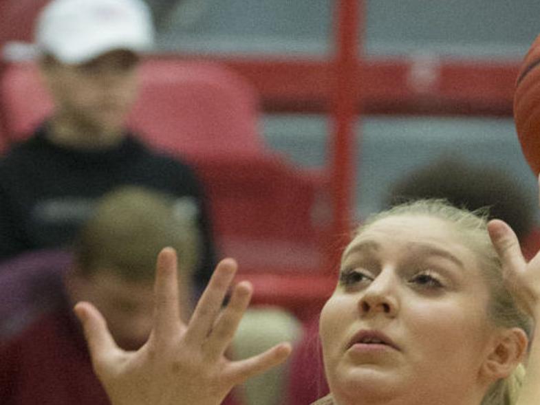 As City Battles Flooding Fort Gibson Basketball Camp Becomes Free Community Service Sports Muskogeephoenix Com