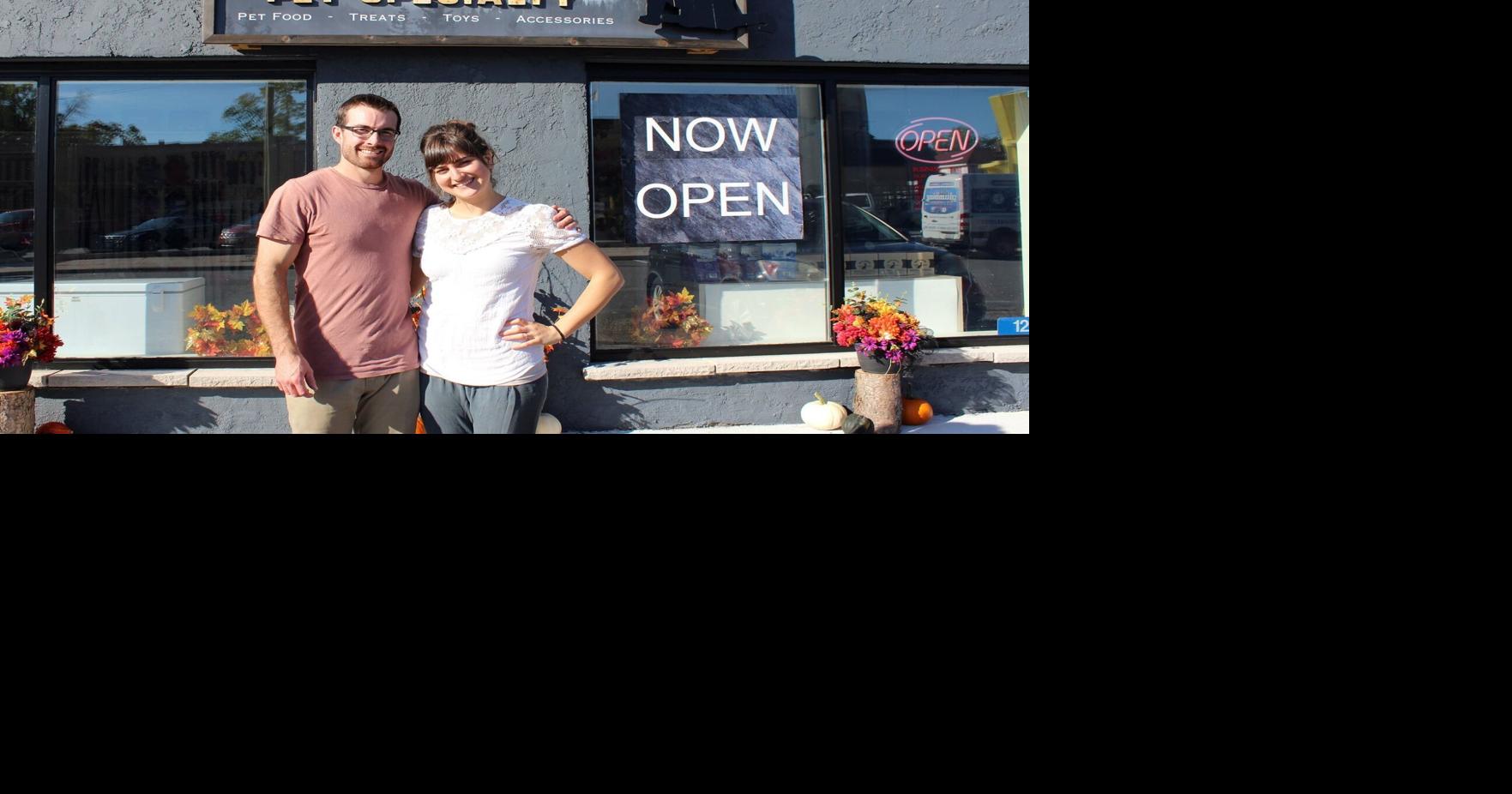 'Reigning' cats and dogs new pet supply store opens in Gravenhurst