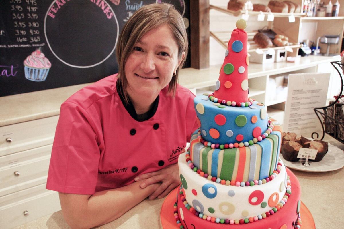 Cake Decorating Schools In Canada Shelly Lighting