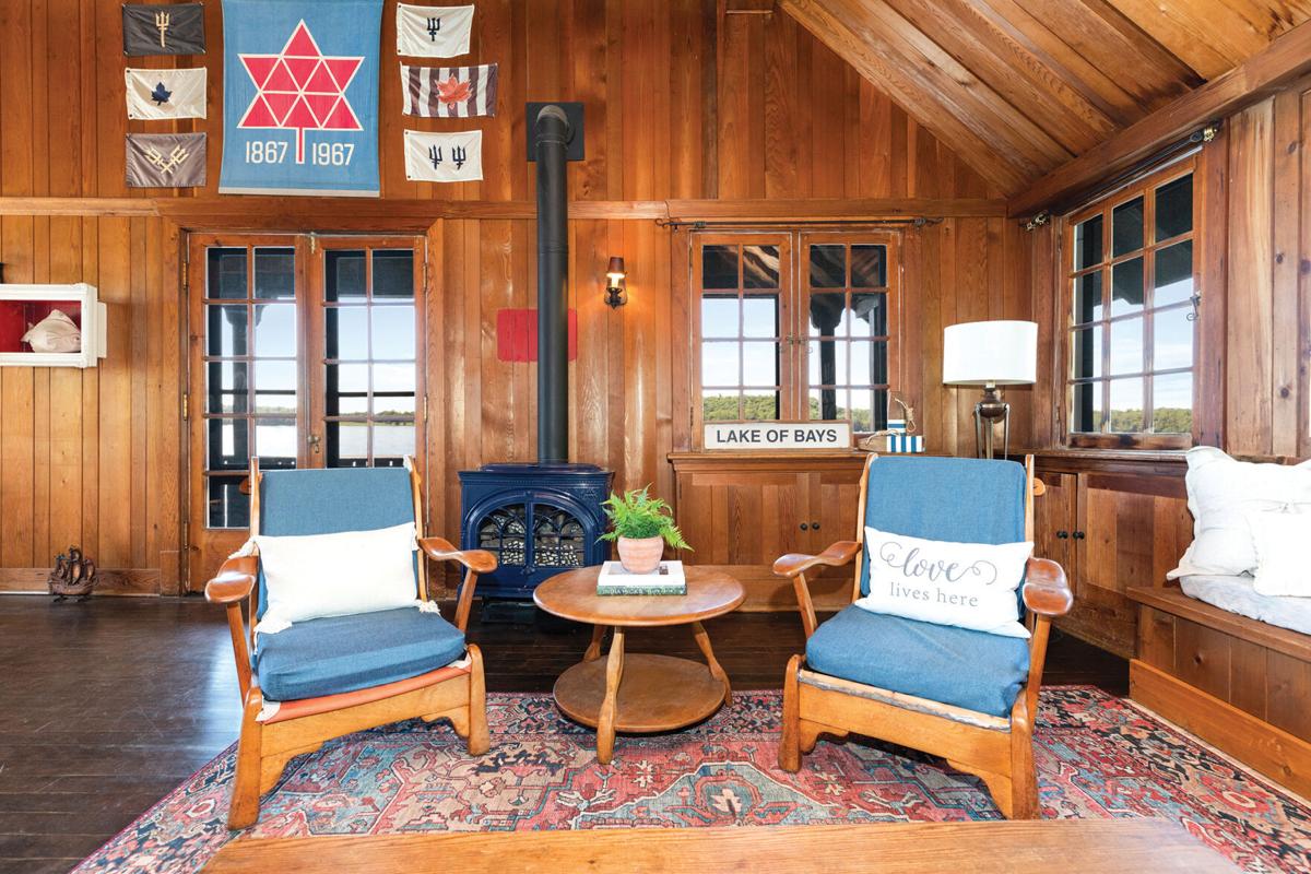 Boathouse property on Lake of Bays comfortably sleeps over 20 people