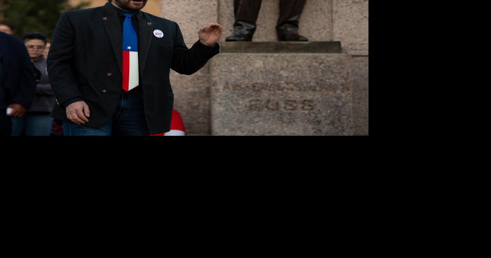 Hundreds of students, faculty rally for academic freedom at Texas A&M