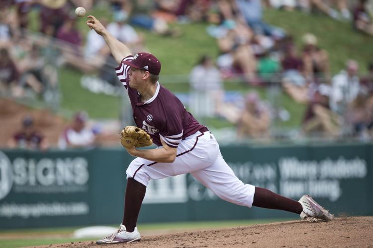 TAMU vs Arkansas Baseball Sports