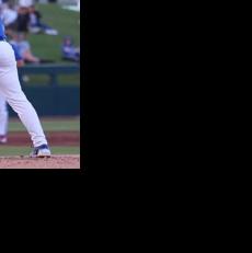 Texas bounces back; Auburn is 3-0 Arkansas, Miss. State split DH