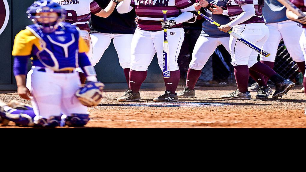 Aggie softball team claims series against LSU with 95 win Softball