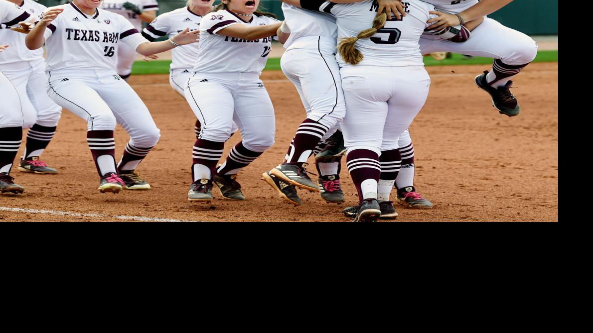 Texas A&M softball team hands Alabama first loss in walkoff fashion