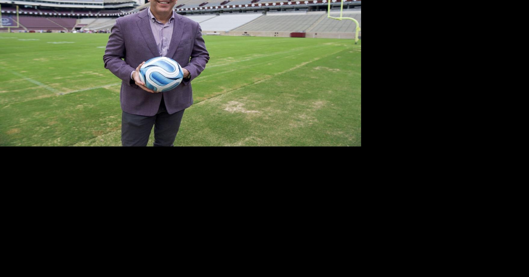 Palomo returns to Kyle Field to call Argentina-Honduras soccer game