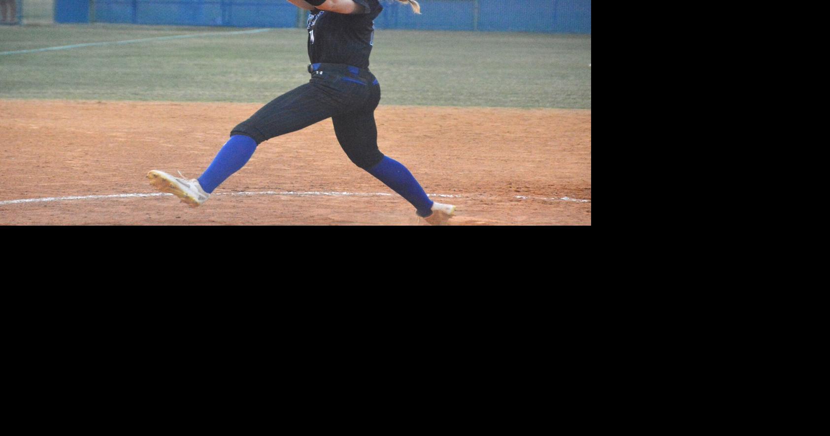 Raiders, Wildcats, Lady Hawks advance | Sports | mydailyrecord.com