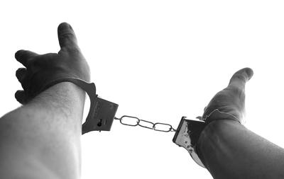 INS handcuffs .jpg