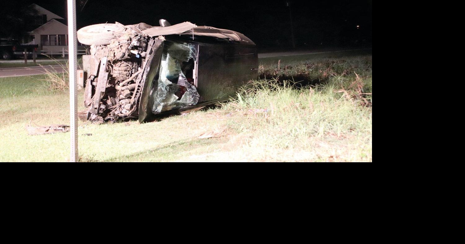 Rollover crash injures 4 Local News