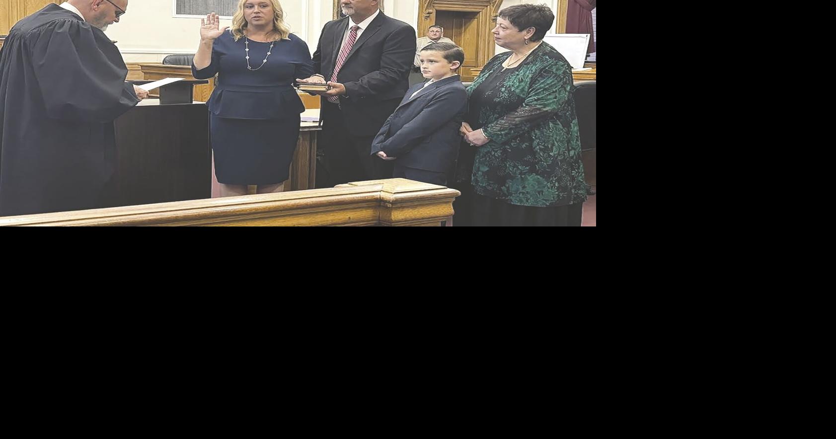 First public defender takes oath | News | mydailyrecord.com
