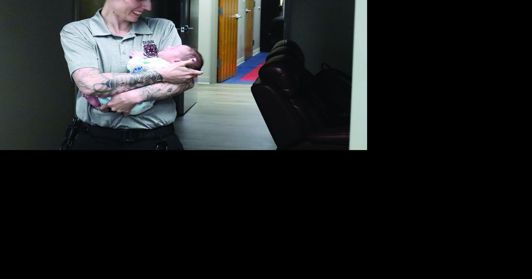 Giving birth without a hospital: Mom credits paramedics with saving her life