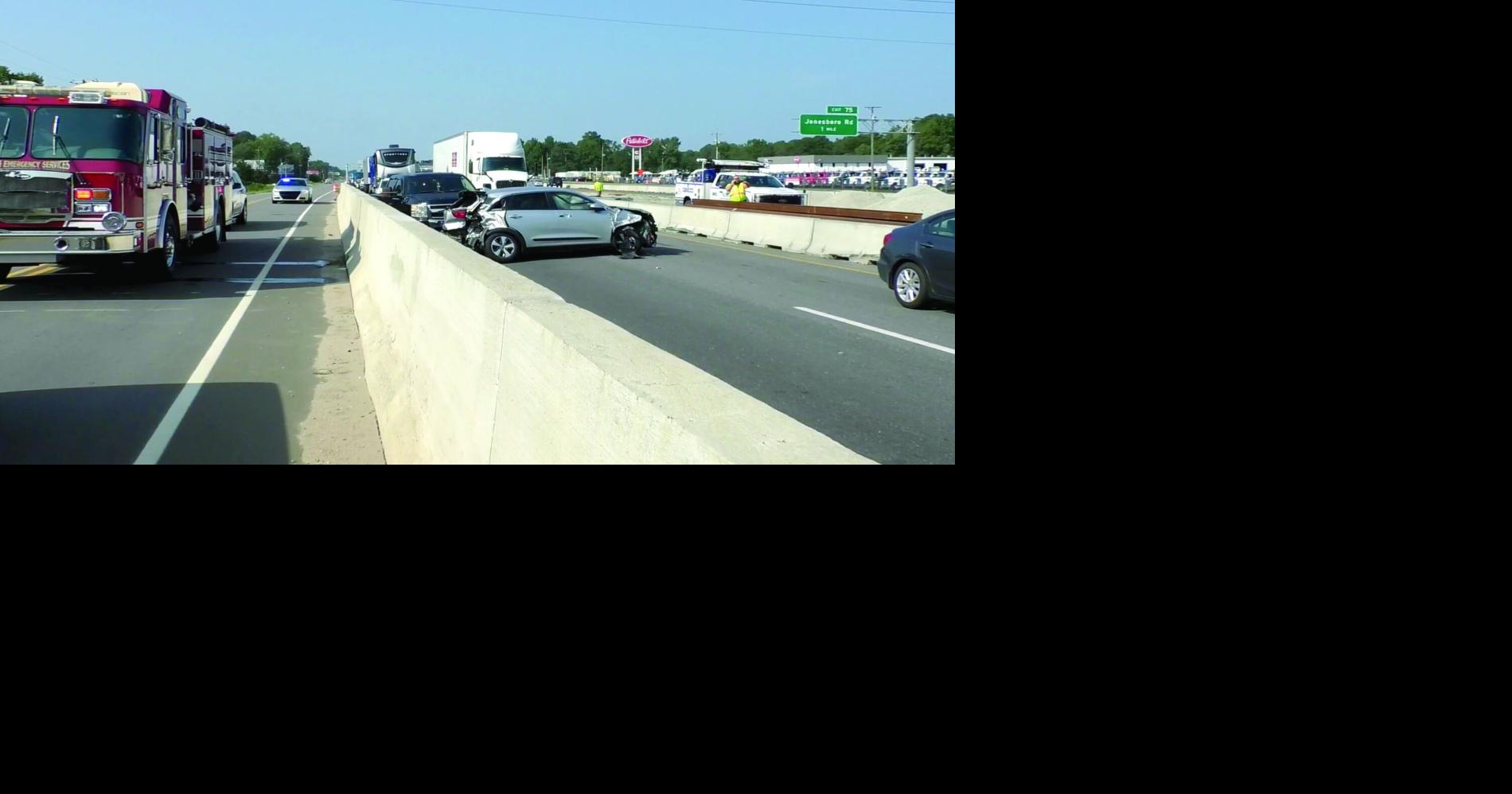 Six-car crash temporarily closes I-95 near Dunn