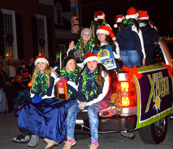 Photo Gallery 2015 Denton Holiday Parade Photos