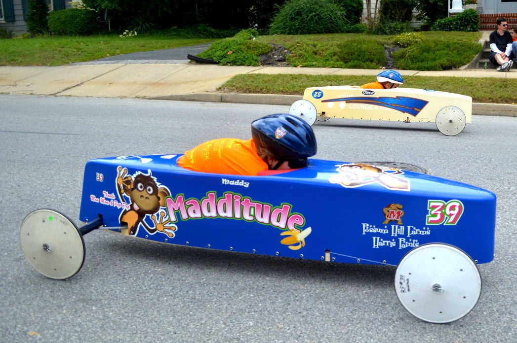pictures of soap box derby cars