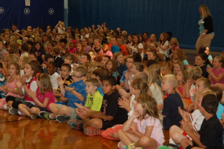 Students head back to school Queen Annes County