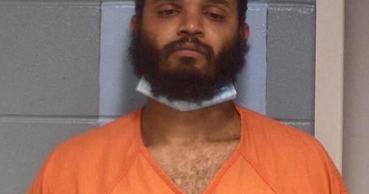Cambridge man charged with burglary, reckless endangerment after chase ...