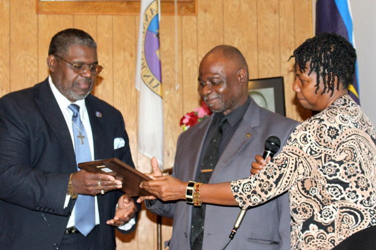 Grasonville Community Center honors Nesbitt, Washington Queen Annes County