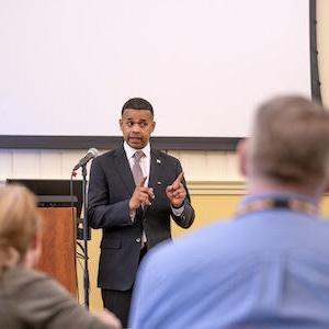 Sec. Monteiro urges Eastern Shore participation in Maryland Corps/Service Year Option - Vimarsana News