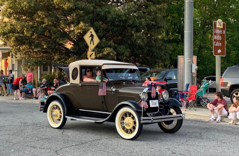 Preston Carnival holds parade