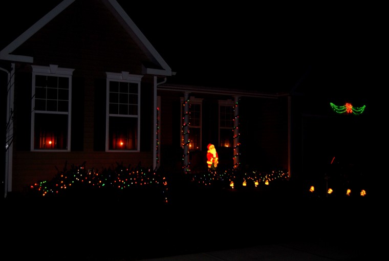 Holiday lights in Denton Featured