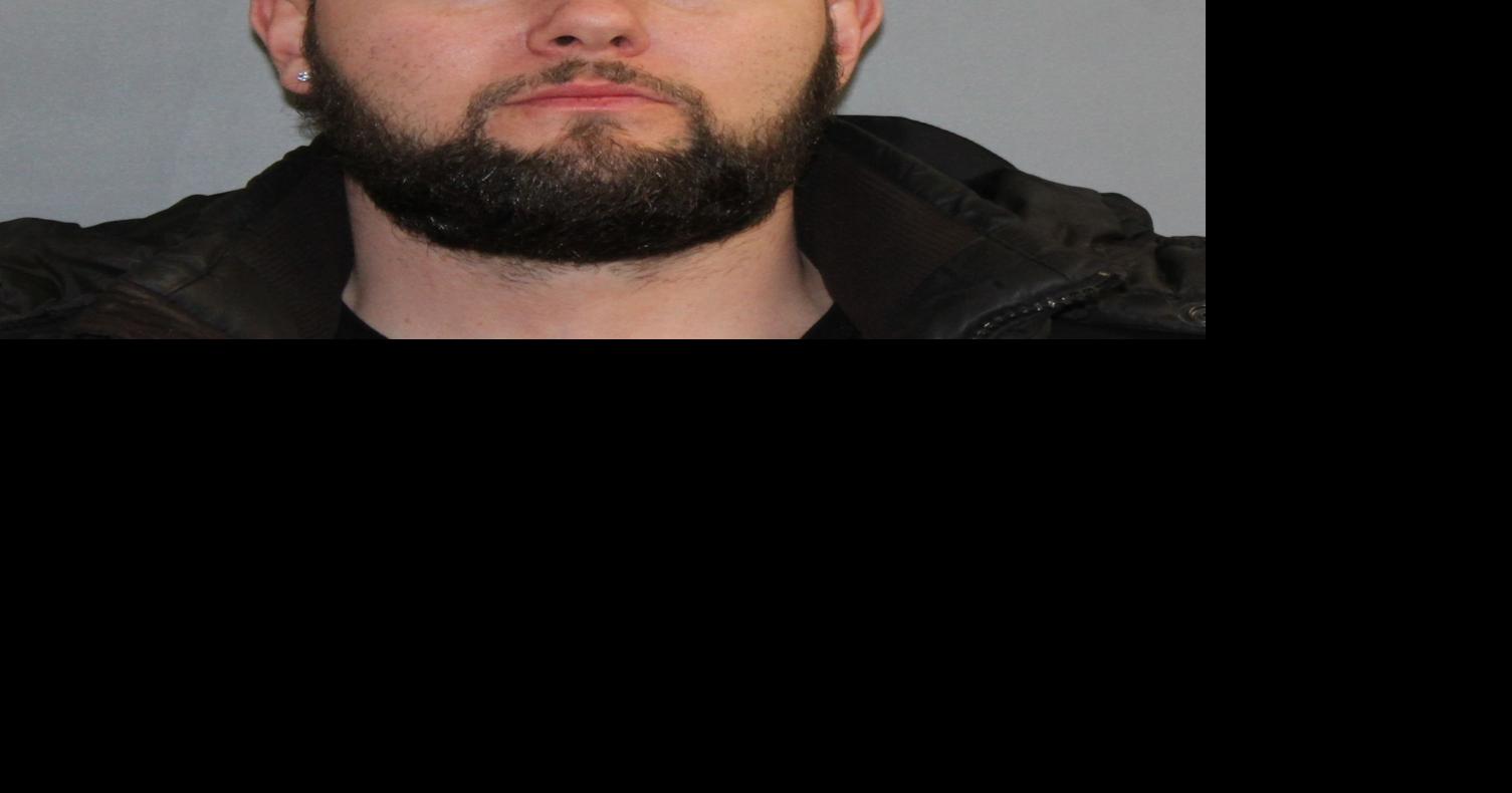 Man charged with double homicide dead after being found unresponsive in ...
