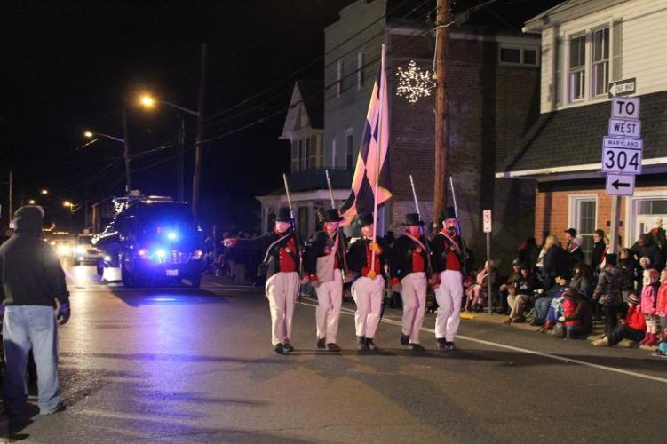 Centreville Christmas Parade Featured