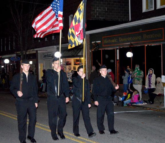 Photo Gallery 2015 Denton Holiday Parade Photos