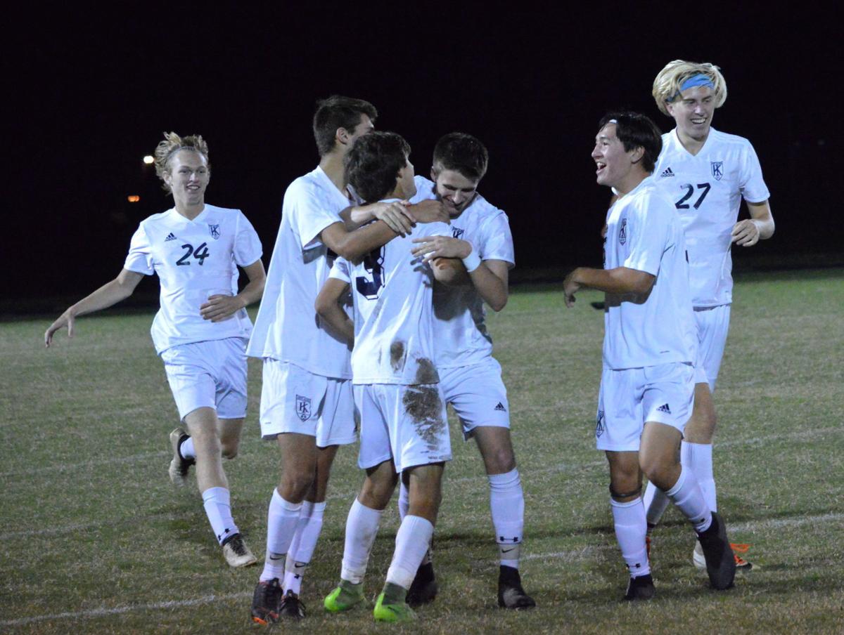 Bucs Clinch Third Straight North Title Spotlight