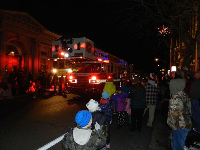 Centreville Christmas Parade Gallery News