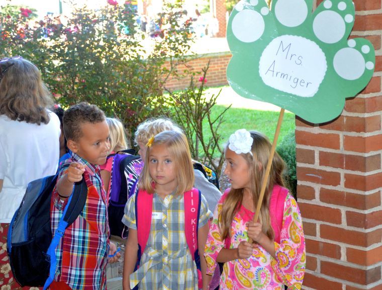 Photo Gallery Ridgely Elementary First Day of School Life