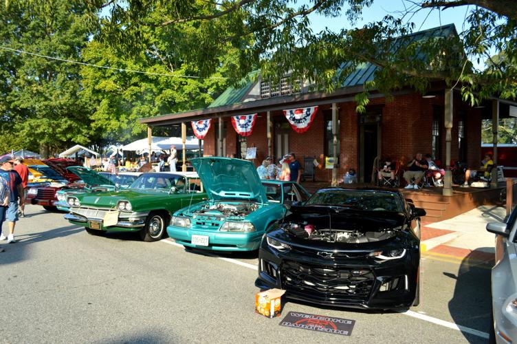 Record crowd attends Ridgely Car Show featuring Richard Petty News