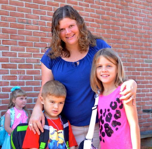 Photo Gallery Ridgely Elementary First Day of School Life