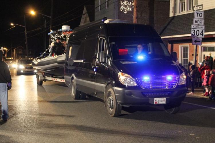 Centreville Christmas Parade Featured