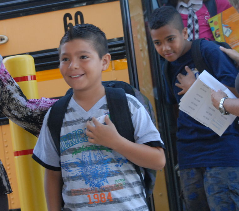 Photo Gallery Ridgely Elementary First Day of School Life