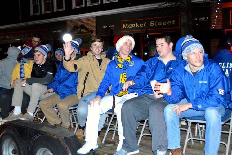 Photo Gallery 2015 Denton Holiday Parade Photos